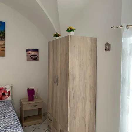 Azzurra Sct Santa Cesarea Terme